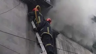 অগ্নিকাণ্ডের পরও সরে না রাসায়নিক কারখানা